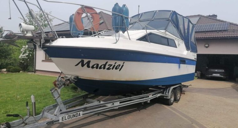 Sprzedam jacht motorowy SEA SPRITE 1995