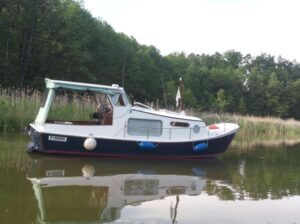 Jacht motorowy-Hausboot 830 z 1976r holenderski konstrukcja