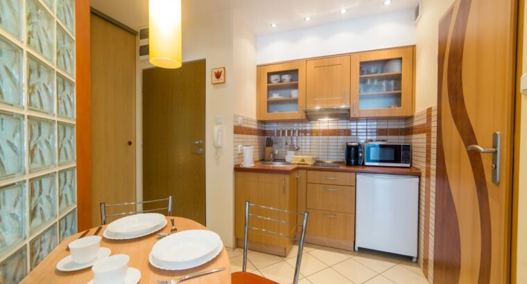Prywatny apartament / Apartament 2-pokojowy Spacerowy 409