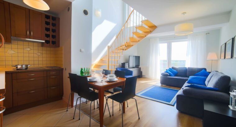 Prywatny apartament / Apartament 2-poziomowy Portowy 101