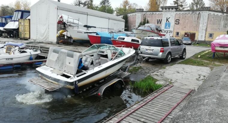 Transport Łodzie Jachty ( motorówki żaglówki, łodzie )