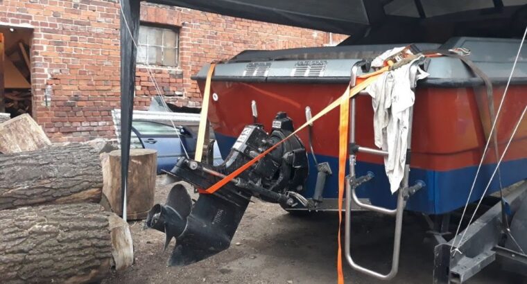 Łódź motorowa kabinowa , motorówka wędkarska – onedin