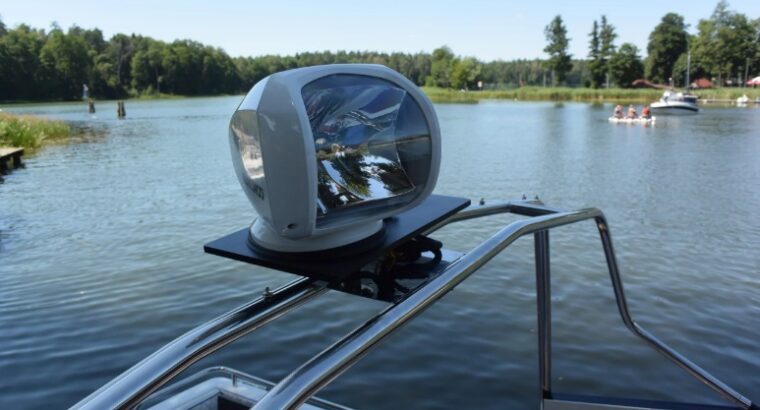 Akcesoria i osprzęt jacht łódka motorówka żaglówka houseboat