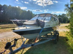 Łódź motorowa Bayliner Capri Cuddy 2072 ,silnik Mercury 201