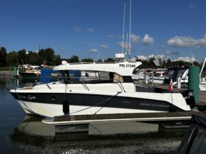 Parker 800 Weekend
